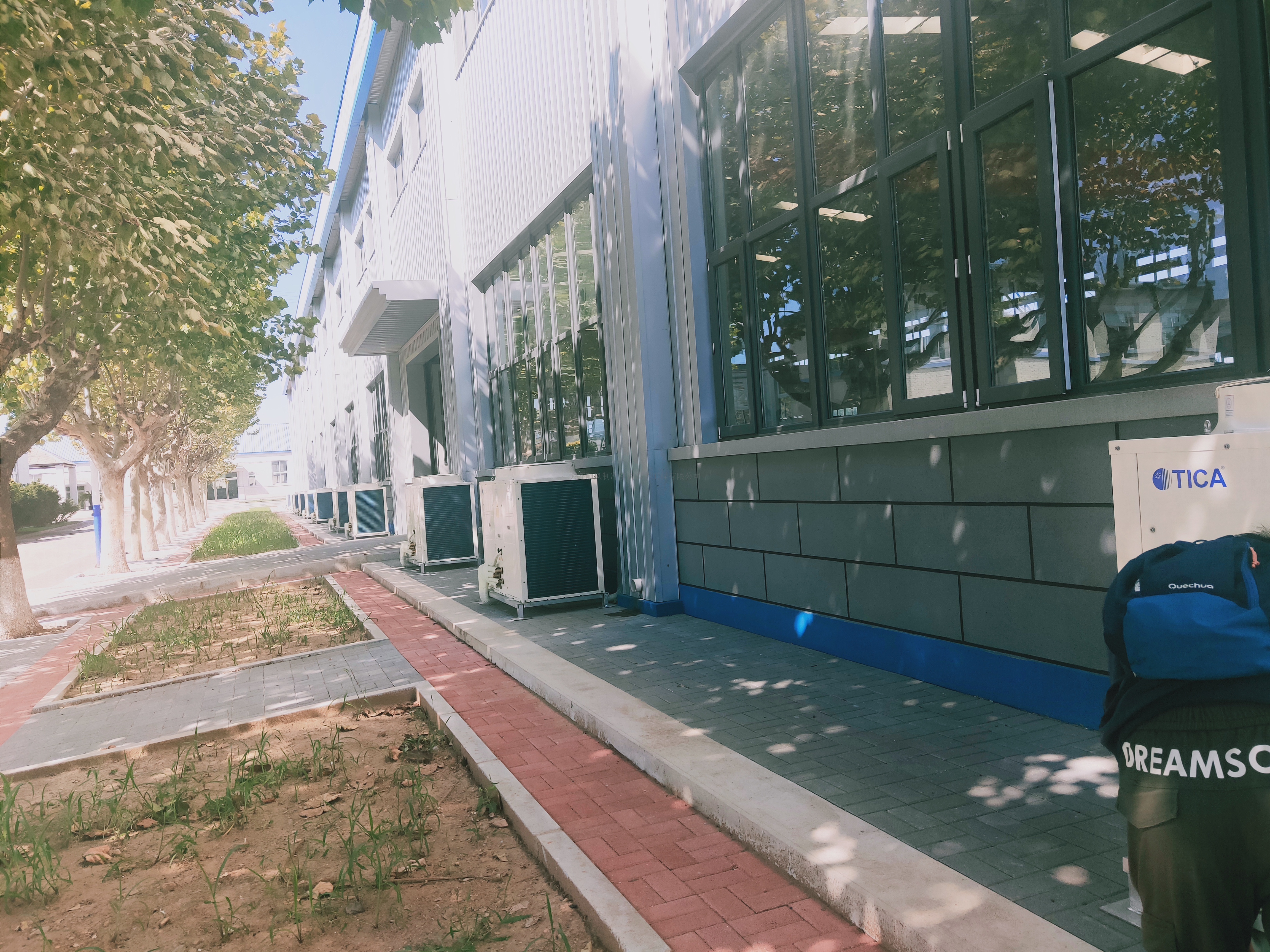 大(dà)連創新齒輪箱中央空調