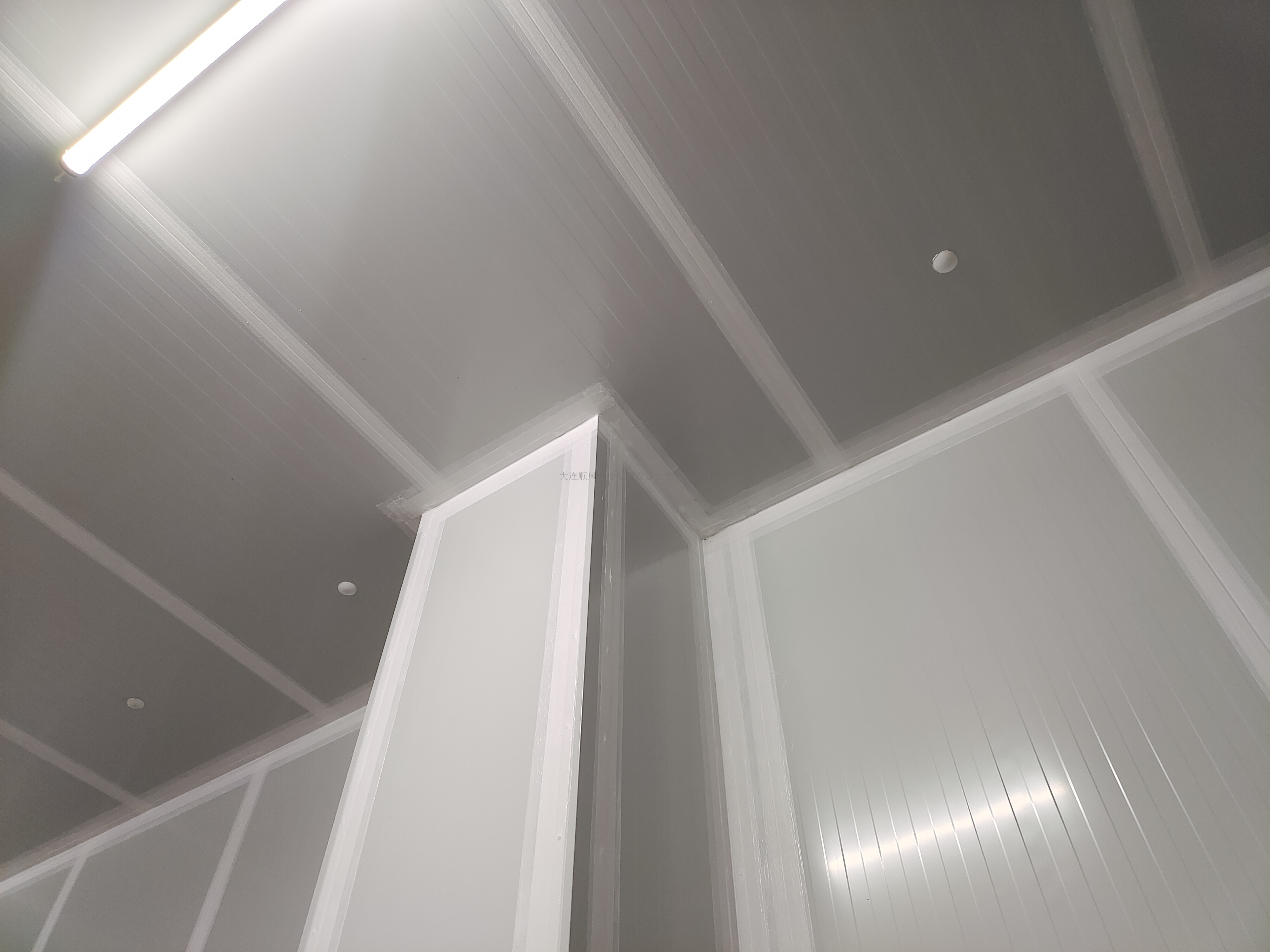 本溪行(xíng)天健藥業(yè)集團制(zhì)冷(lěng)工(gōng)程