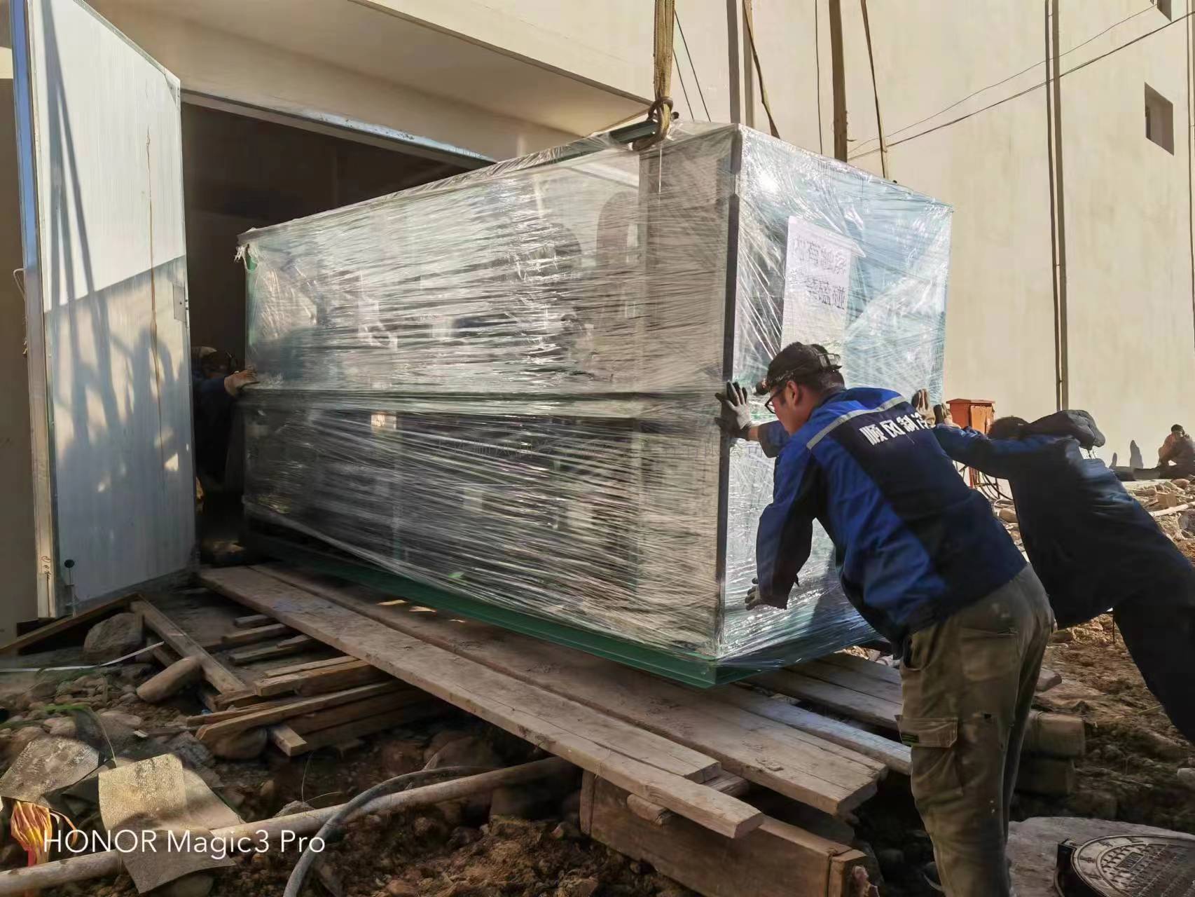 本溪行(xíng)天健藥業(yè)集團制(zhì)冷(lěng)工(gōng)程